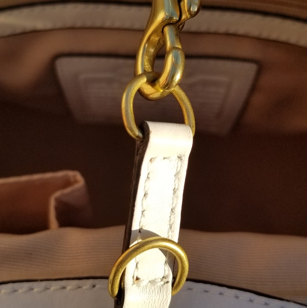 Bag - Picture 3 of 7